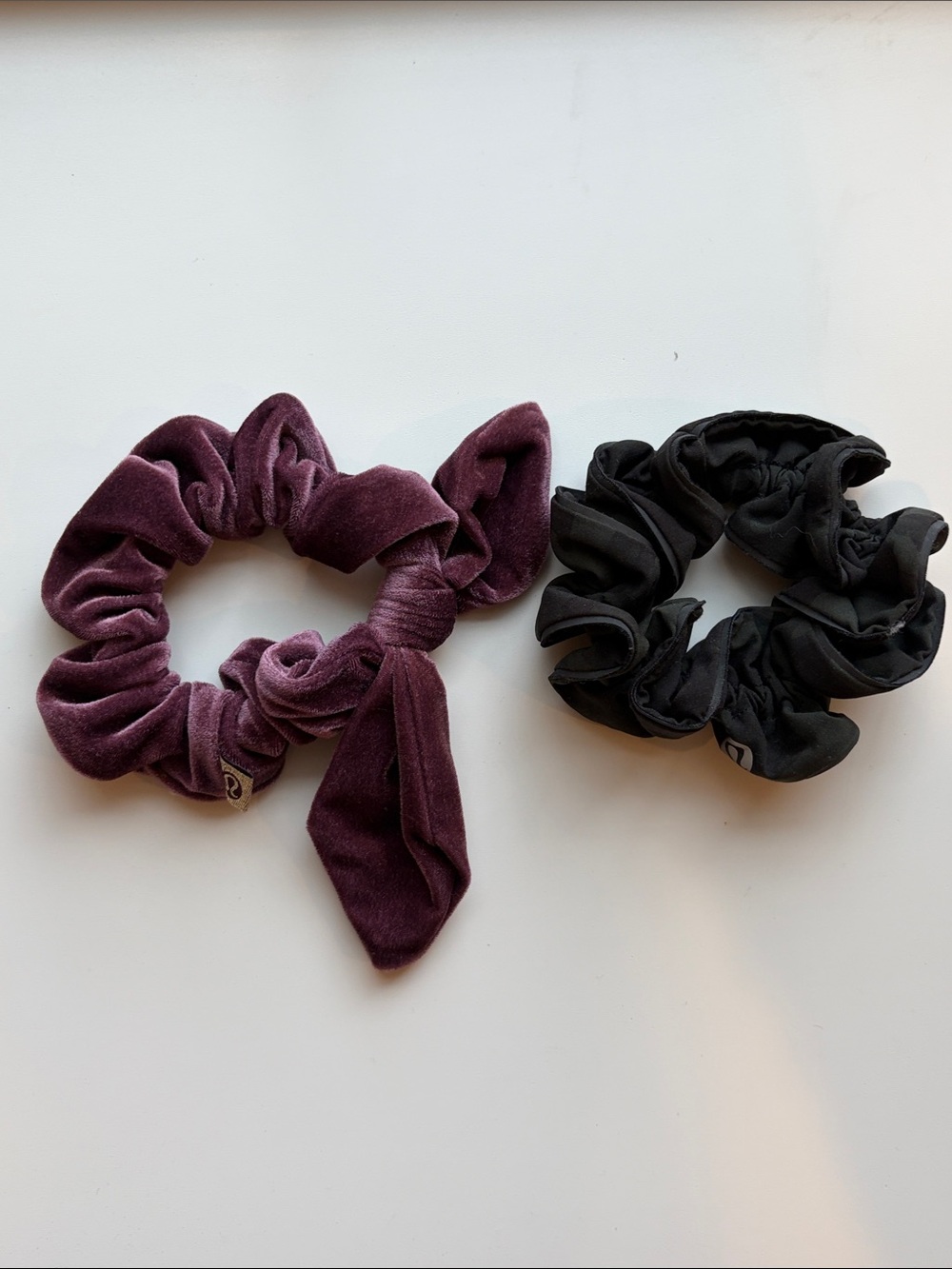 Lululemon Scrunchie Set